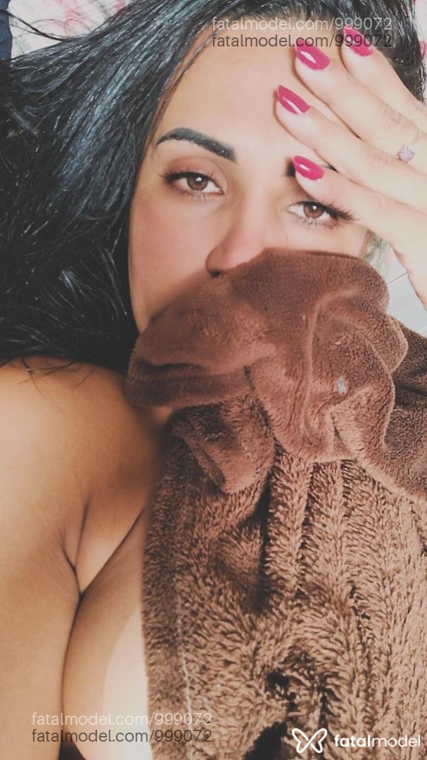 Acompanhante mulher trans morena (o) de olhos castanhos em Bom Despacho - Britney Spears