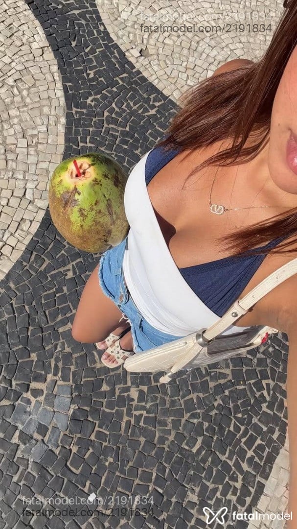 Acompanhante mulher morena (o) de olhos castanhos em Brasília - Anny