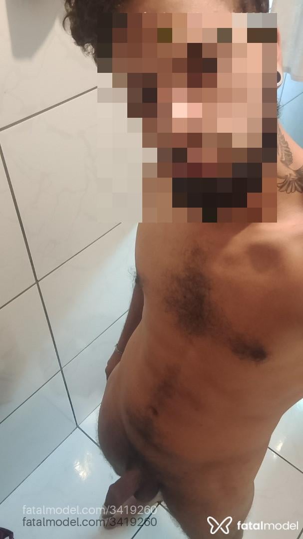 Acompanhante homem morena (o) de olhos castanhos em Gaspar - Baixinhogostoso
