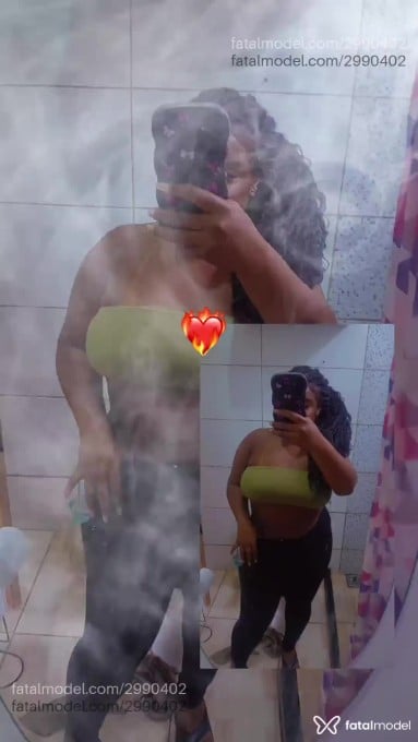 Acompanhante mulher com cabelo castanho de olhos castanhos - Isa