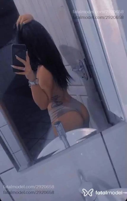Acompanhante mulher morena (o) de olhos pretos - Rafaela