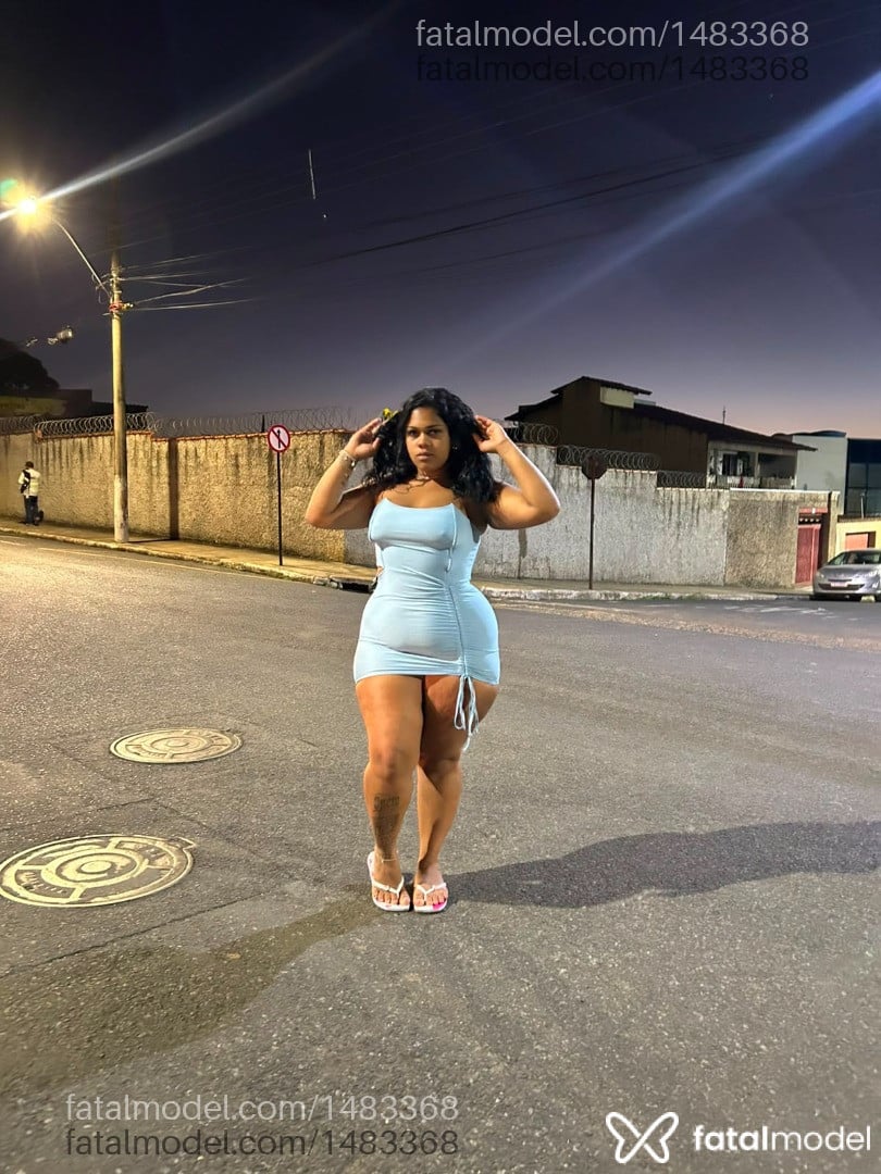 Acompanhante mulher morena (o) de olhos pretos em Araxá - Viviane