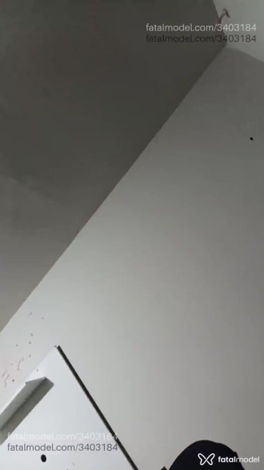 Acompanhante homem com cabelo castanho de olhos mel - Fantasma