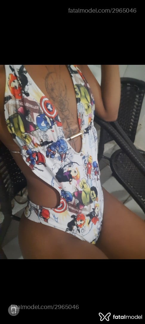Acompanhante mulher trans morena (o) de olhos castanhos - Gabriela