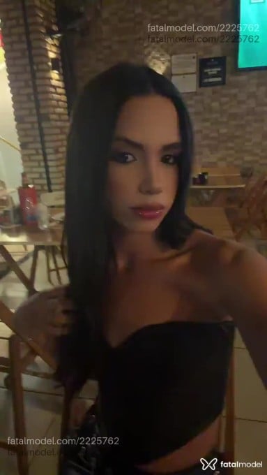 Acompanhante mulher trans morena (o) de olhos castanhos em Juazeiro do Norte - Pamela