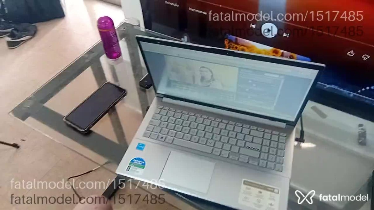 Acompanhante homem morena (o) de olhos pretos em Campinas Acompanhante homem morena (o) de olhos pretos em Campinas - Ferracine