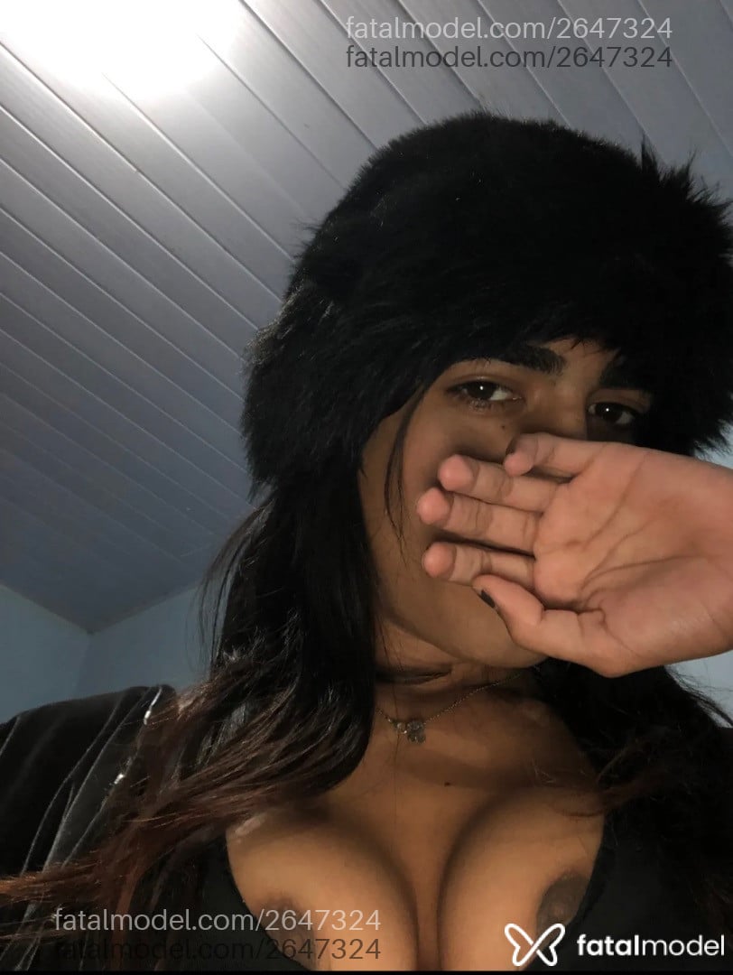 Acompanhante mulher trans morena (o) de olhos castanhos - Raquel Acompanhante mulher trans morena (o) de olhos castanhos - Raquel
