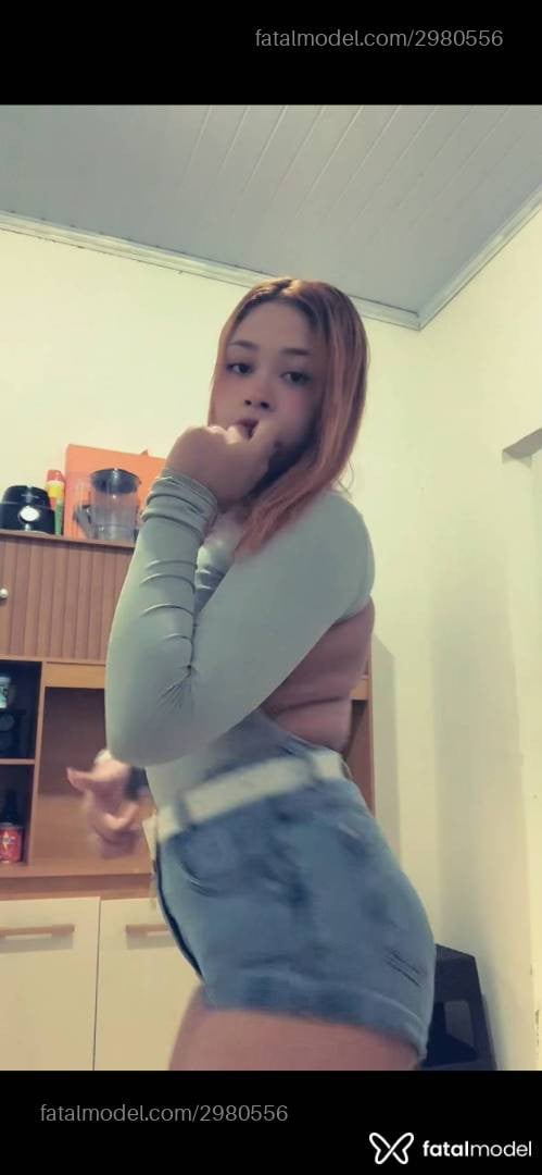 Acompanhante mulher ruiva (o) de olhos castanhos em Senador Canedo - Pietra Sabbath