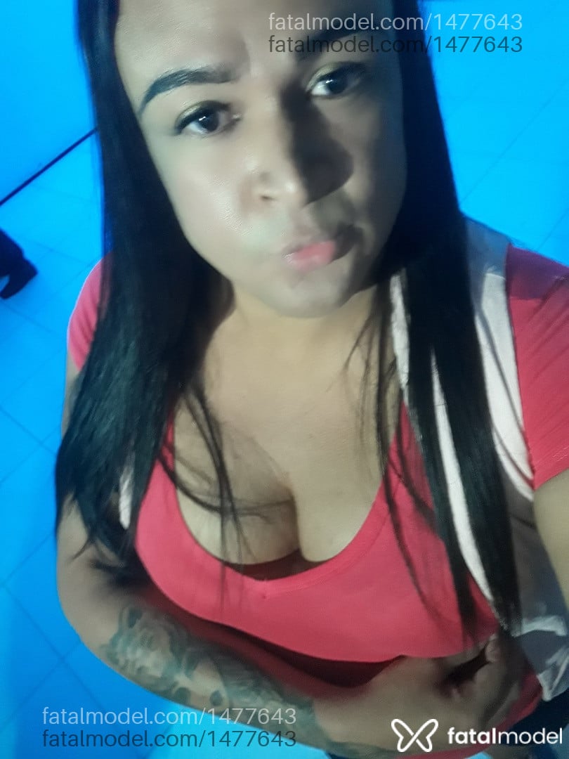 Acompanhante mulher trans morena (o) de olhos pretos em Mombaça - Roberta Rodrigues