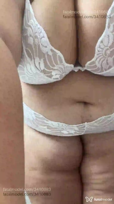Acompanhante mulher morena (o) de olhos castanhos - Estherzinha