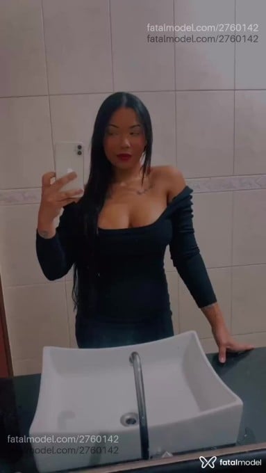 Acompanhante mulher morena (o) de olhos verdes em Varginha Acompanhante mulher morena (o) de olhos verdes em Varginha - Karen