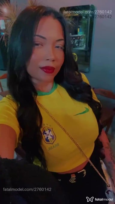 Acompanhante mulher morena (o) de olhos verdes em Varginha Acompanhante mulher morena (o) de olhos verdes em Varginha - Karen