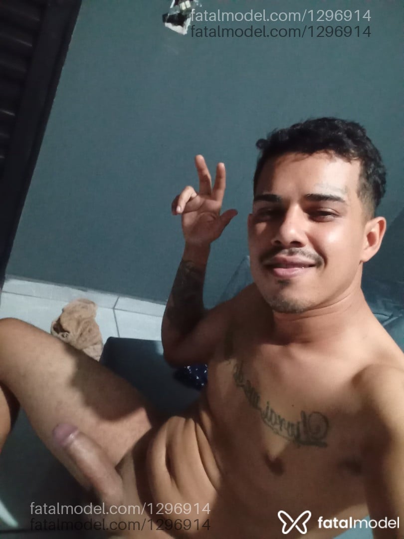 Acompanhante homem morena (o) de olhos castanhos em Campo Grande - Lincom