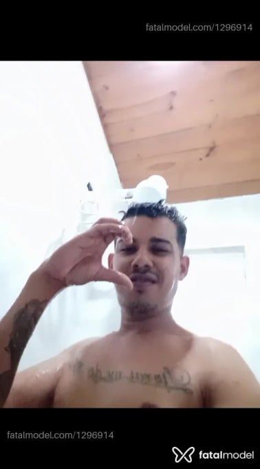 Acompanhante homem morena (o) de olhos castanhos em Campo Grande - Lincom
