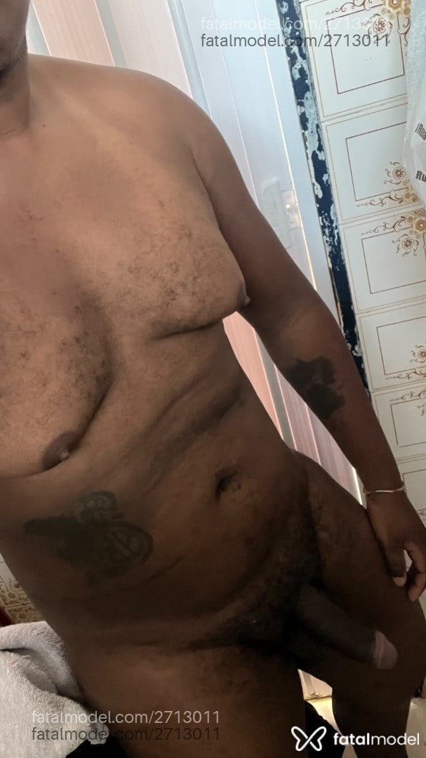 Acompanhante homem morena (o) de olhos castanhos - Nego Xuxu