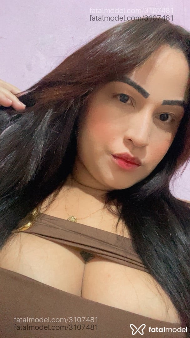 Acompanhante mulher com cabelo castanho de olhos pretos em Floriano Acompanhante mulher com cabelo castanho de olhos pretos em Floriano - Sol