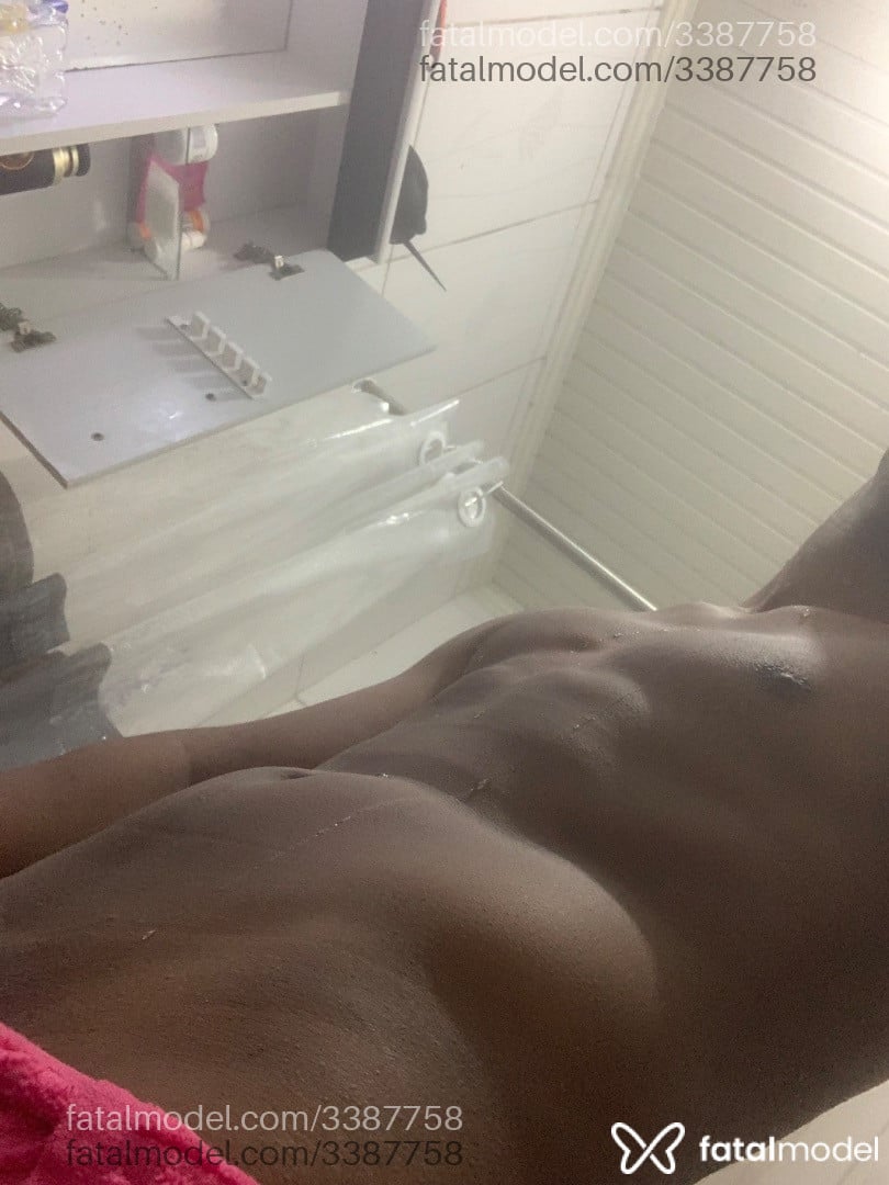 Acompanhante homem morena (o) de olhos pretos - Pretinhogstso
