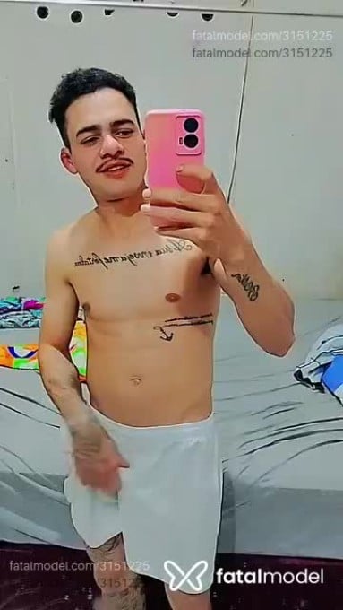 Acompanhante homem morena (o) de olhos castanhos em Palhoça Acompanhante homem morena (o) de olhos castanhos em Palhoça - Geovane