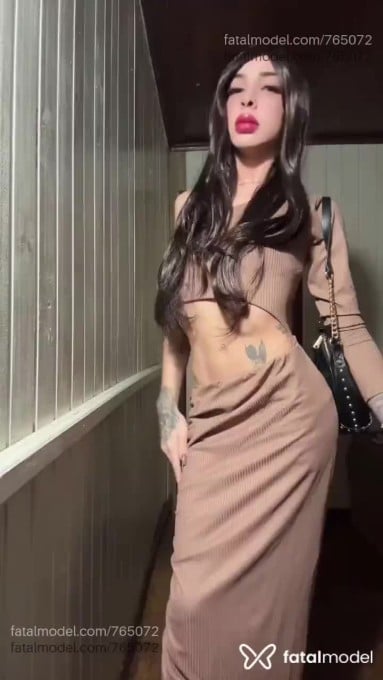 Acompanhante mulher trans morena (o) de olhos mel em Tubarão Acompanhante mulher trans morena (o) de olhos mel em Tubarão - Manuuh