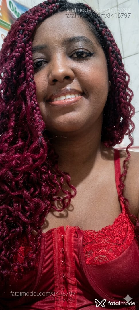 Acompanhante mulher ruiva (o) de olhos pretos em Virtual - Luara