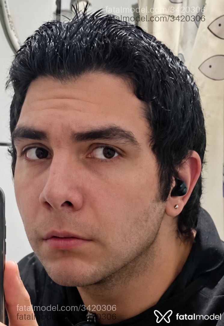 Acompanhante homem com cabelo castanho de olhos castanhos em Santa Maria - Wallace