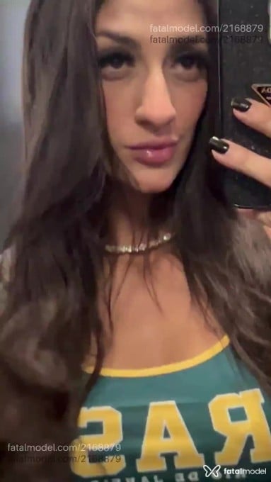 Acompanhante mulher morena (o) de olhos castanhos em Belo Horizonte - Marietta