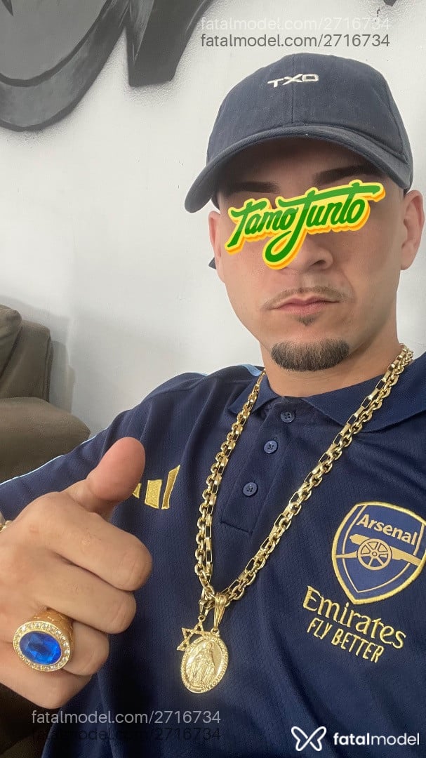 Acompanhante homem morena (o) de olhos verdes em Goiânia - Araújo