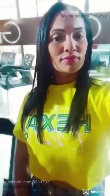 Acompanhante mulher com cabelo castanho de olhos castanhos em Matupá Acompanhante mulher com cabelo castanho de olhos castanhos em Matupá - Lenny