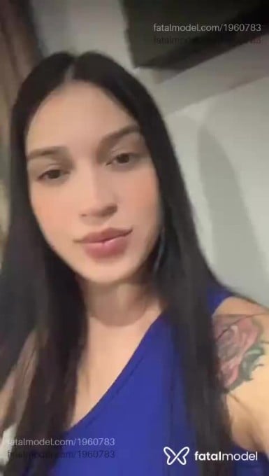 Acompanhante mulher com cabelo castanho de olhos castanhos - Maiara Acompanhante mulher com cabelo castanho de olhos castanhos - Maiara