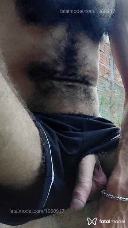Acompanhante homem com cabelo castanho de olhos castanhos em Presidente Prudente Acompanhante homem com cabelo castanho de olhos castanhos em Presidente Prudente - Logan