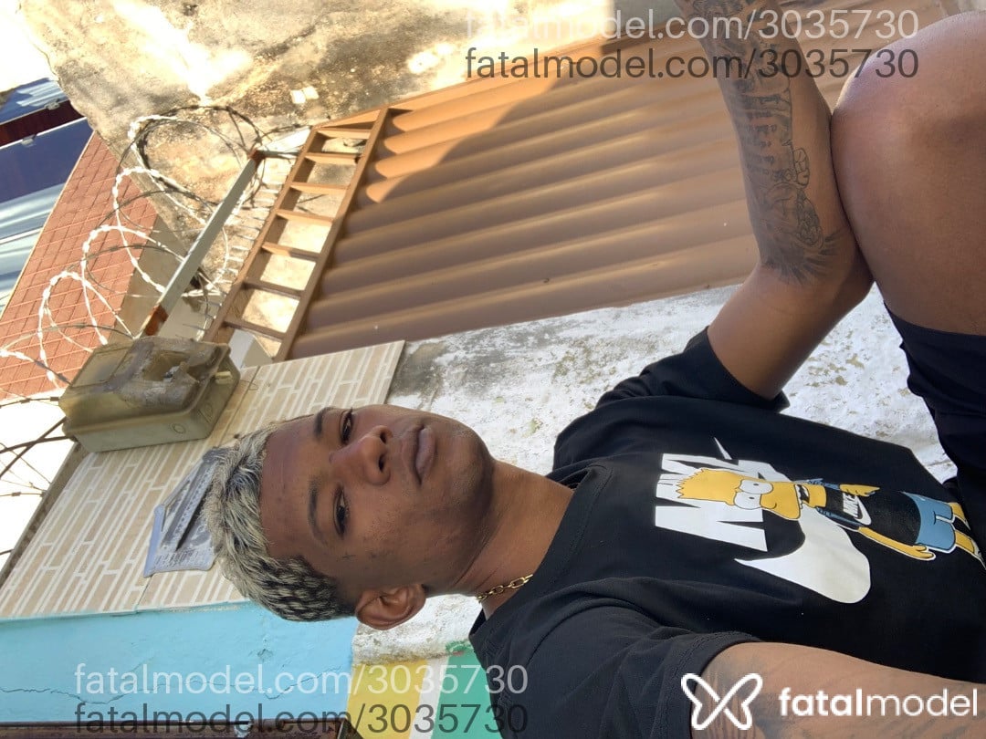 Acompanhante homem morena (o) de olhos pretos em Campos dos Goytacazes - Diego