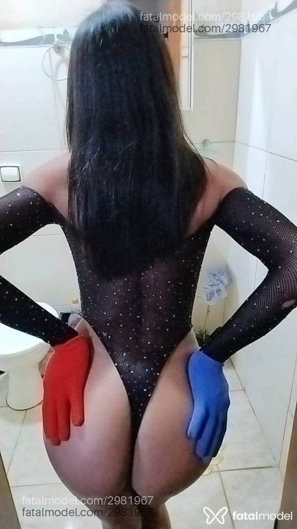 Acompanhante mulher morena (o) de olhos pretos - Bruna Barros Acompanhante mulher morena (o) de olhos pretos - Bruna Barros