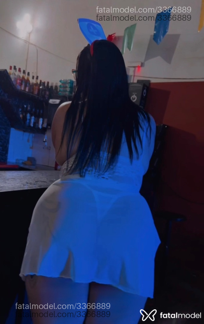 Acompanhante mulher morena (o) de olhos mel em Icó - Araújo
