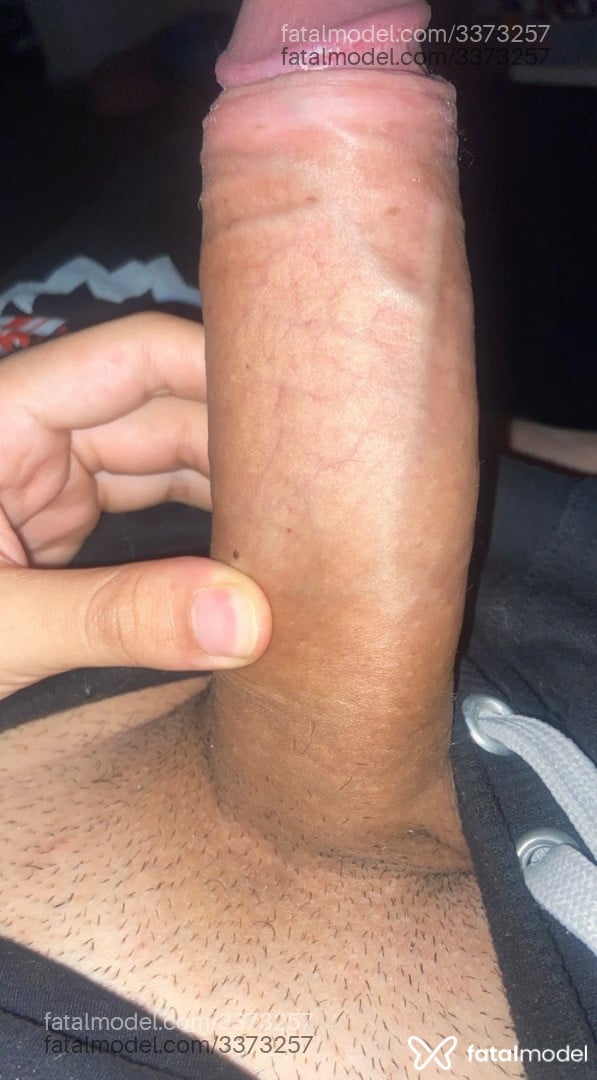Acompanhante homem morena (o) de olhos castanhos - Kakaa