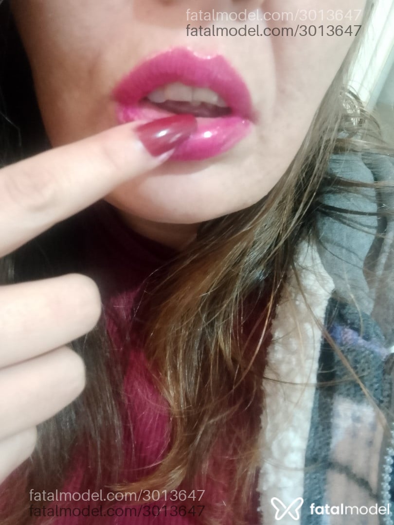 Acompanhante mulher loira (o) de olhos verdes em Pelotas Acompanhante mulher loira (o) de olhos verdes em Pelotas - Carolcarinhosa