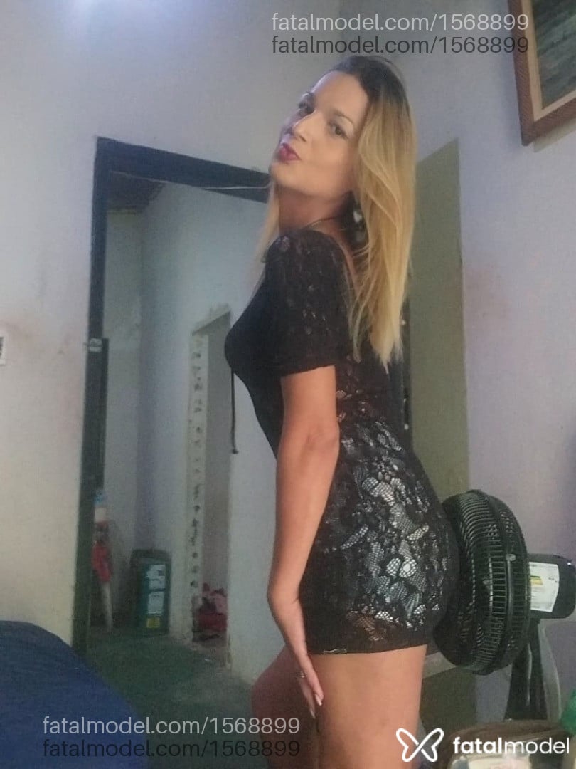 Acompanhante mulher trans loira (o) de olhos castanhos em Maricá Acompanhante mulher trans loira (o) de olhos castanhos em Maricá - Thifany bastos