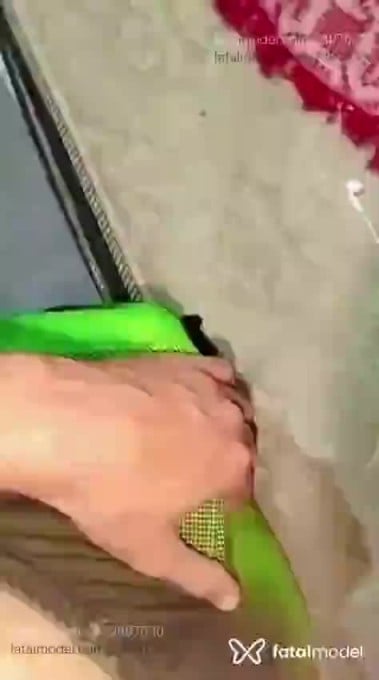 Acompanhante homem com cabelo castanho de olhos castanhos - Hugolobo