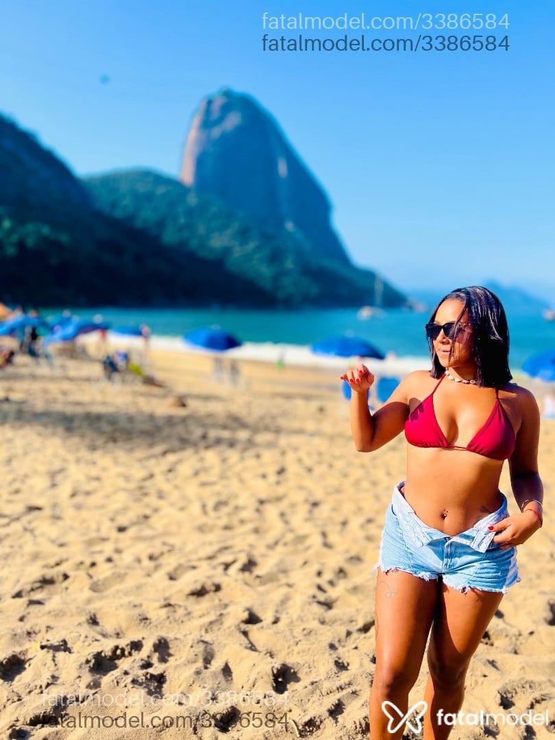 Acompanhante mulher com cabelo castanho de olhos castanhos em Rio de Janeiro - Kallu