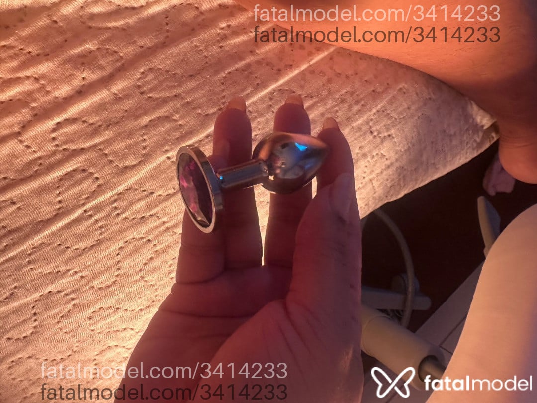 Acompanhante mulher com cabelo castanho de olhos castanhos em Virtual - Mel Vasconcelo