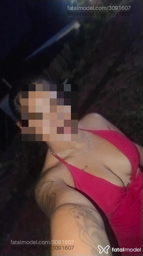 Acompanhante mulher loira (o) de olhos castanhos em Atibaia - Loratrocadecasal