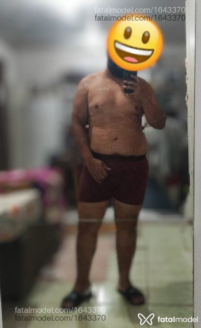Acompanhante homem morena (o) de olhos castanhos - Bruno