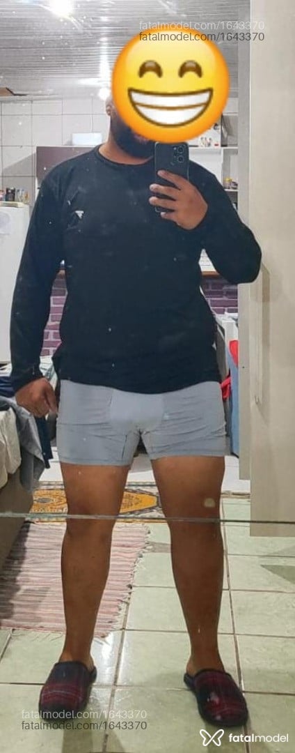 Acompanhante homem morena (o) de olhos castanhos - Bruno