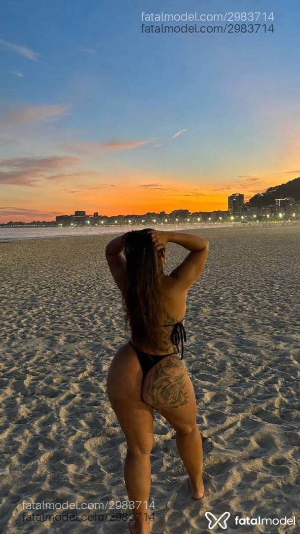Acompanhante mulher morena (o) de olhos castanhos em Navegantes - Cléo