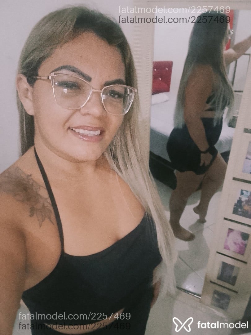 Acompanhante mulher loira (o) de olhos pretos - Thaís Rodrigues Acompanhante mulher loira (o) de olhos pretos - Thaís Rodrigues