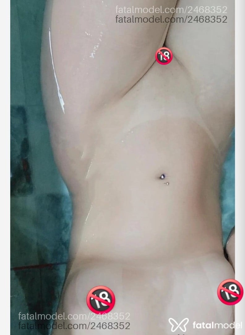 Acompanhante mulher com cabelo castanho de olhos castanhos - Bella Campos Acompanhante mulher com cabelo castanho de olhos castanhos - Bella Campos