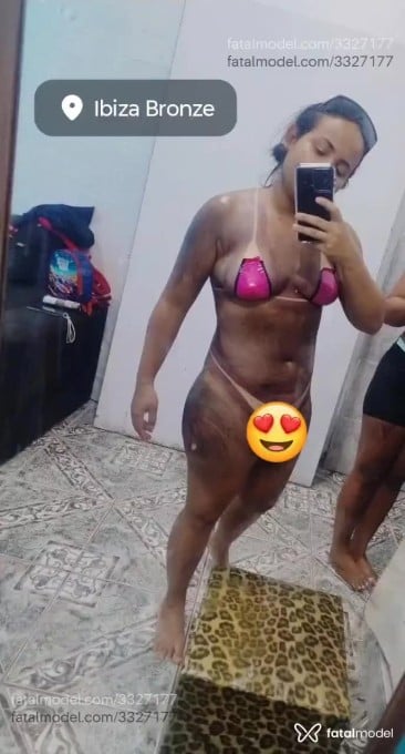 Acompanhante mulher morena (o) de olhos castanhos em Itaguaí - Fernanda Lopes