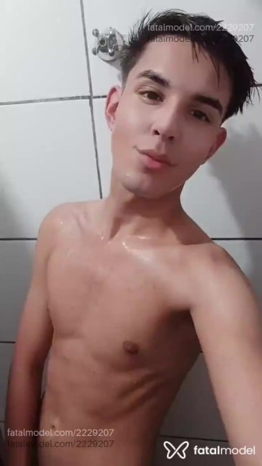 Acompanhante homem com cabelo castanho de olhos castanhos em Ponta Grossa - Eduardo Ferreira
