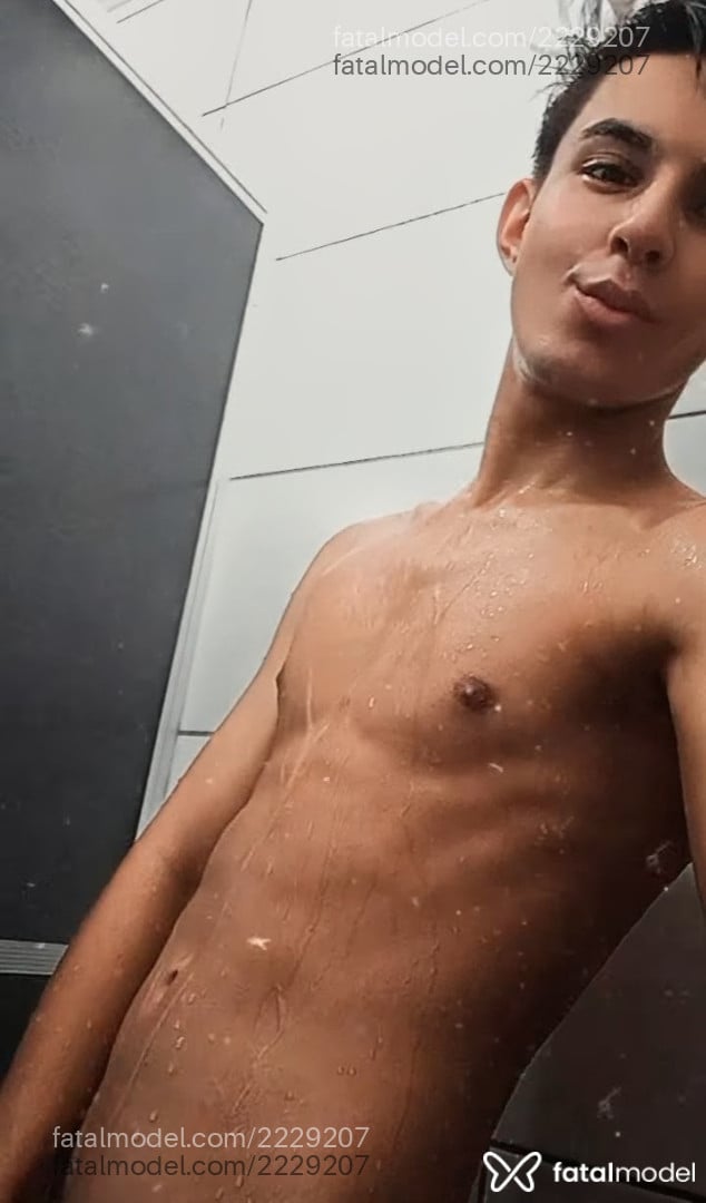 Acompanhante homem com cabelo castanho de olhos castanhos em Ponta Grossa - Eduardo Ferreira