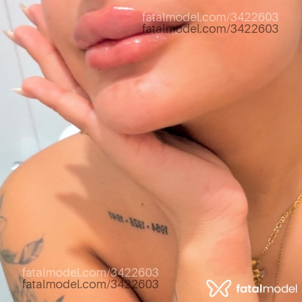 Acompanhante mulher morena (o) de olhos castanhos em Linhares - Cherry