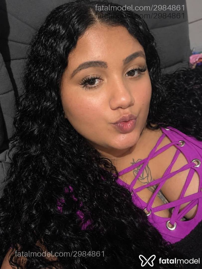 Acompanhante mulher morena (o) de olhos pretos - Bianca Nunes